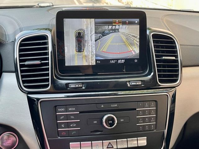 Mercedes-Benz/賓士 AMG GLE43  第11張相片
