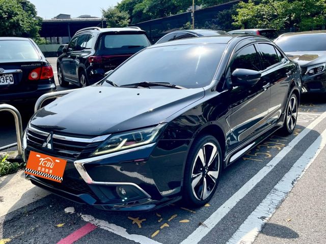 Mitsubishi Grand Lancer  第4張相片