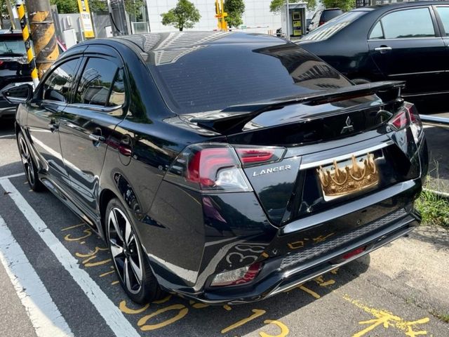 Mitsubishi Grand Lancer  第6張相片