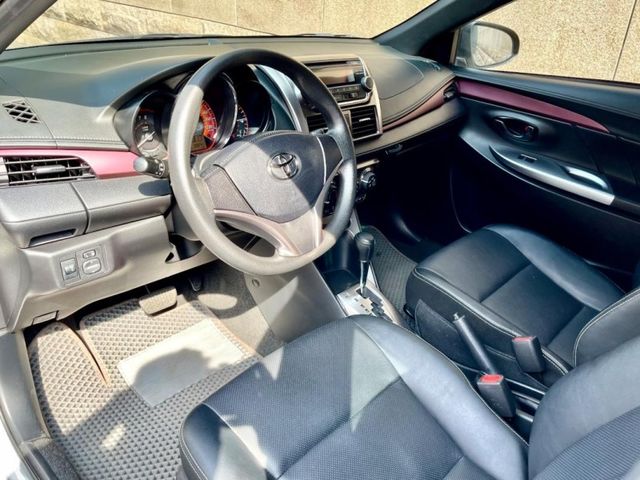 Toyota Yaris  第8張相片