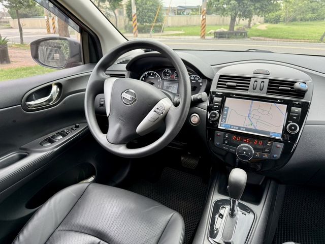 NISSAN日產 TIIDA  第9張相片