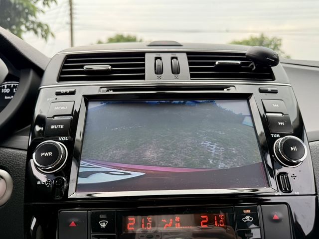 NISSAN日產 TIIDA  第13張相片
