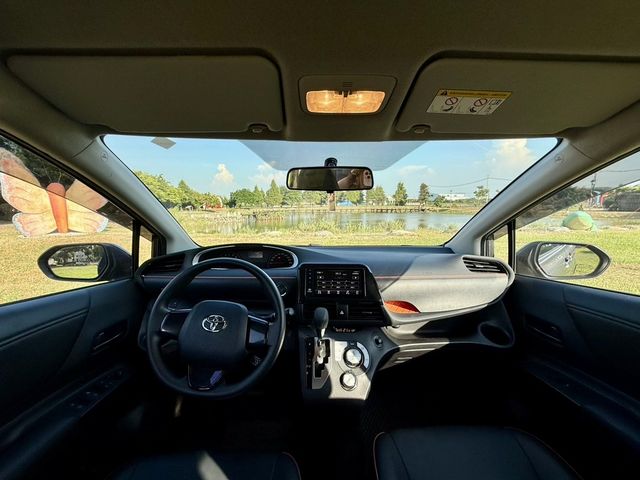 TOYOTA豐田 SIENTA  第6張相片