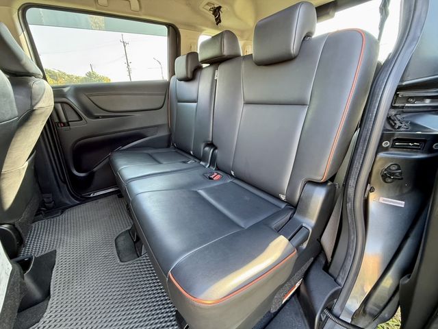 TOYOTA豐田 SIENTA  第12張相片