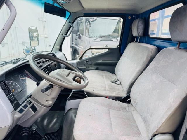 Mitsubishi Canter  第8張相片