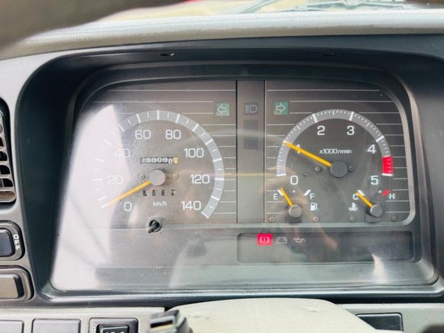 Mitsubishi Canter  第12張相片