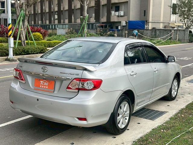 Toyota ALTIS  第7張相片