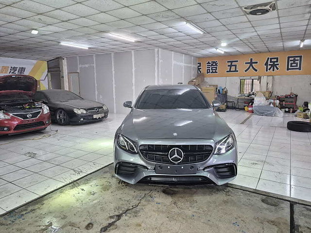 M-BENZ賓士 E200  第3張相片