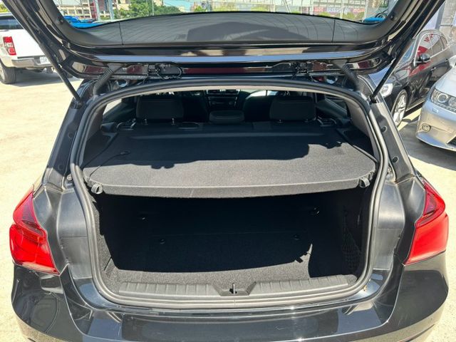 漂亮一手車/升級M方向盤/車況優  第14張相片