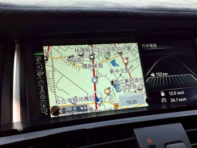 小改款4WD/M方向盤/全景/免鑰匙/電尾門  第6張相片