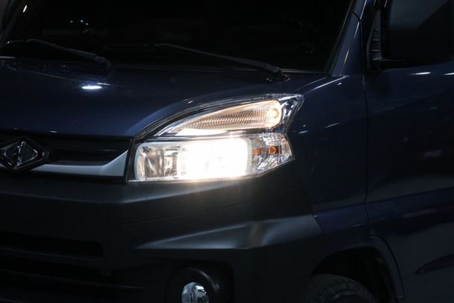 *一手車 *原廠保養 *五座自排  第3張相片