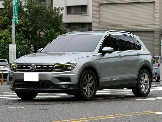VOLKSWAGEN福斯 TIGUAN  第1張相片