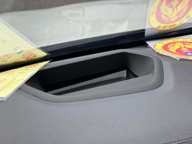 BMW寶馬 530I  第6張相片