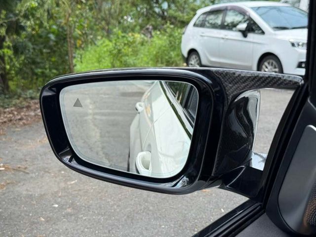 BMW寶馬 530I  第9張相片