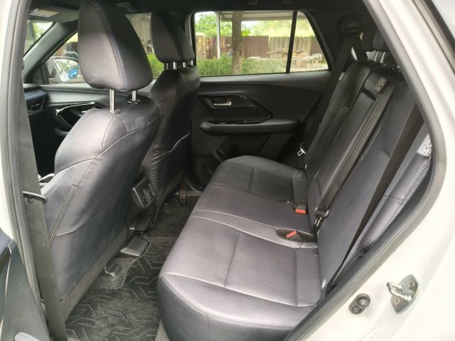 潮玩版.一手車只跑1萬多公里/原廠4年12萬公里保固/全車原板件/電動尾門/盲點偵測/低率全貸.換購實施中  第12張相片