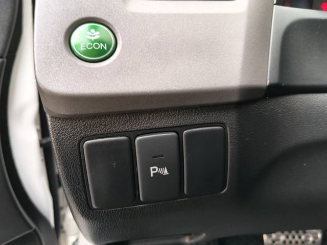 K14頂級 1.8VTi-S/帥氣外型登場/多功能影音安卓機/性能佳/可全貸換購  第8張相片