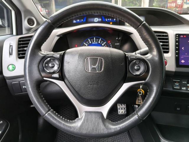 K14頂級 1.8VTi-S/帥氣外型登場/多功能影音安卓機/性能佳/可全貸換購  第9張相片