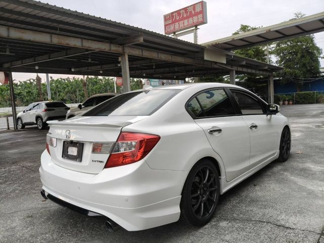 K14頂級 1.8VTi-S/帥氣外型登場/多功能影音安卓機/性能佳/可全貸換購  第20張相片