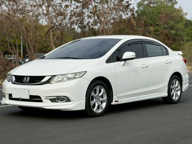 HONDA本田 CIVIC  第1張相片