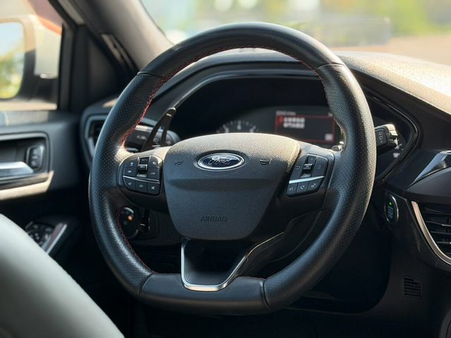 FORD福特 FOCUS  第3張相片