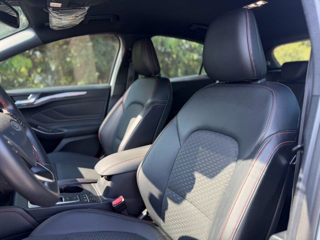 FORD福特 FOCUS  第7張相片