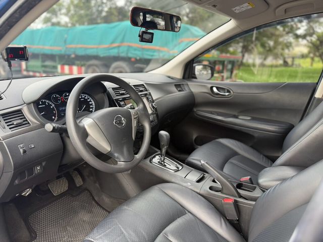 NISSAN日產 TIIDA  第6張相片