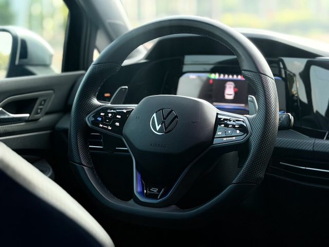 VOLKSWAGEN福斯 GOLF VARIANT  第3張相片