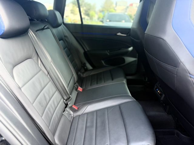 VOLKSWAGEN福斯 GOLF VARIANT  第5張相片