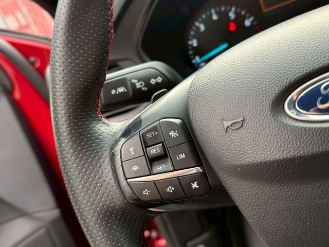 FORD福特 FOCUS  第11張相片