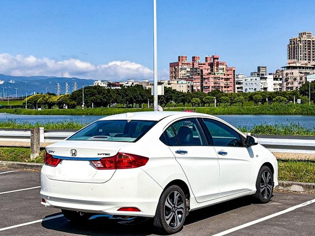 HONDA本田 CITY  第4張相片