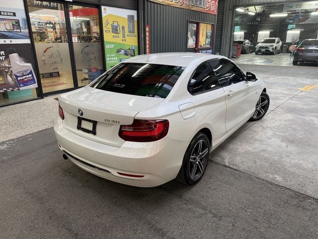 BMW寶馬 220I  第2張相片