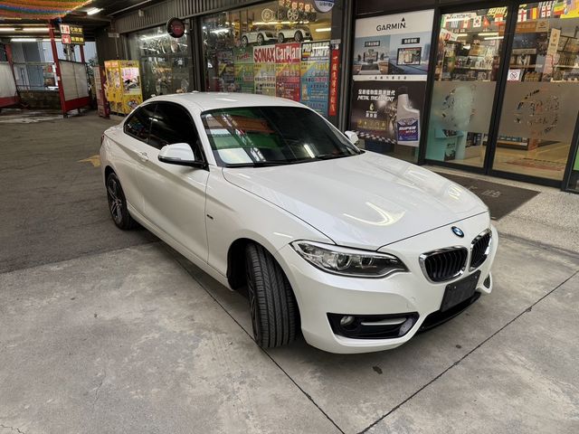BMW寶馬 220I  第6張相片