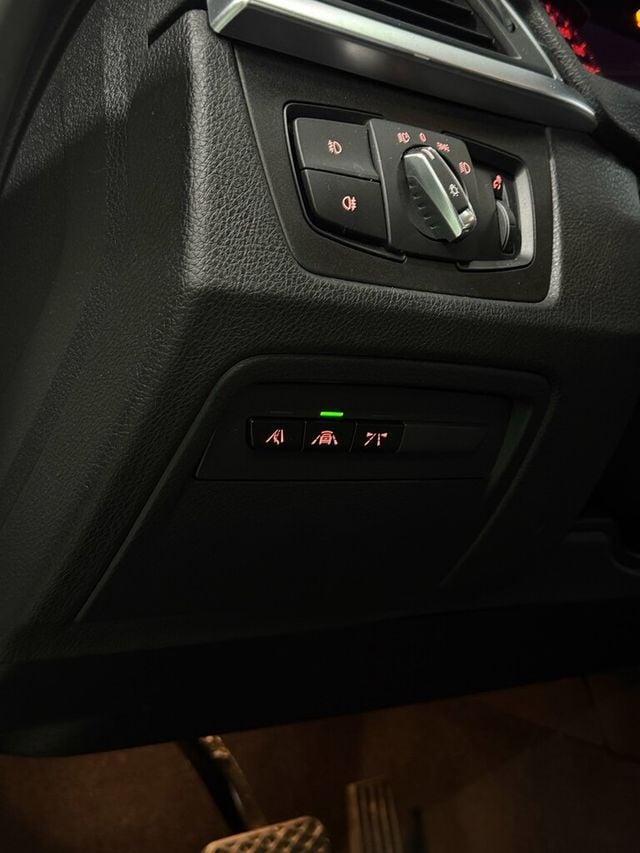 BMW寶馬 320I M SPORT  第6張相片