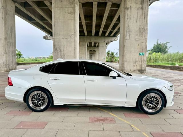 VOLVO富豪 S90  第9張相片