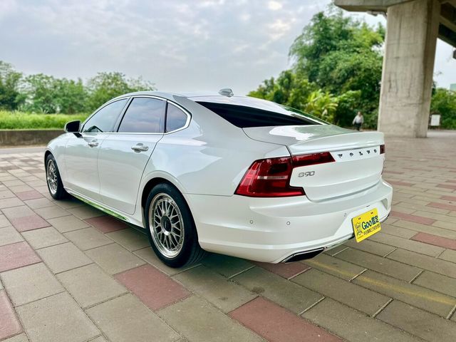 VOLVO富豪 S90  第10張相片
