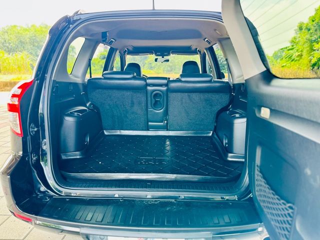 TOYOTA豐田 RAV4  第9張相片