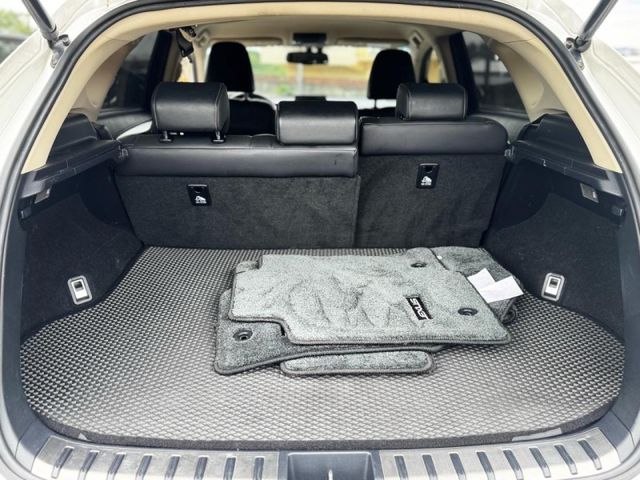 Lexus NX  第3張相片