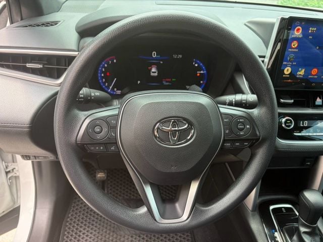 2023 Toyota Corolla Cross 1.8尊爵 ACC跟車系統 盲點偵測 360環景  第15張相片