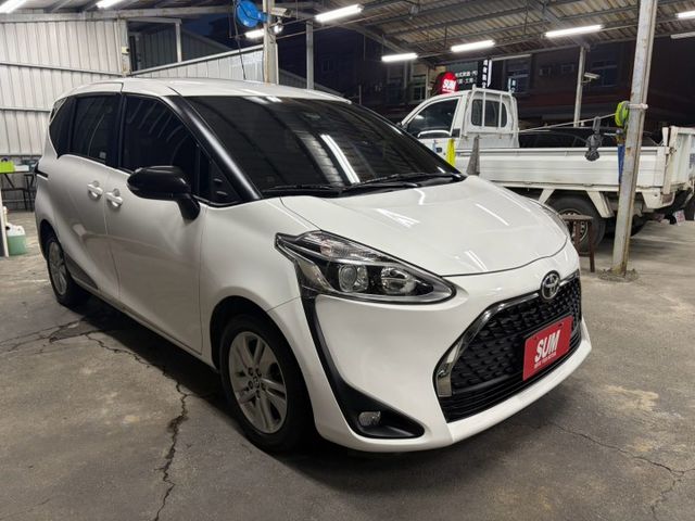 2023 Toyota Sienta 5人座豪華 恆溫空調 倒車顯影 倒車雷達 藍牙通訊 摸門解鎖  第4張相片