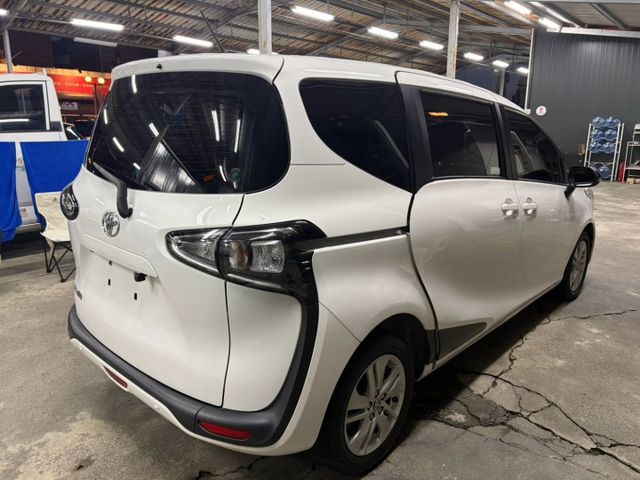 2023 Toyota Sienta 5人座豪華 恆溫空調 倒車顯影 倒車雷達 藍牙通訊 摸門解鎖  第6張相片