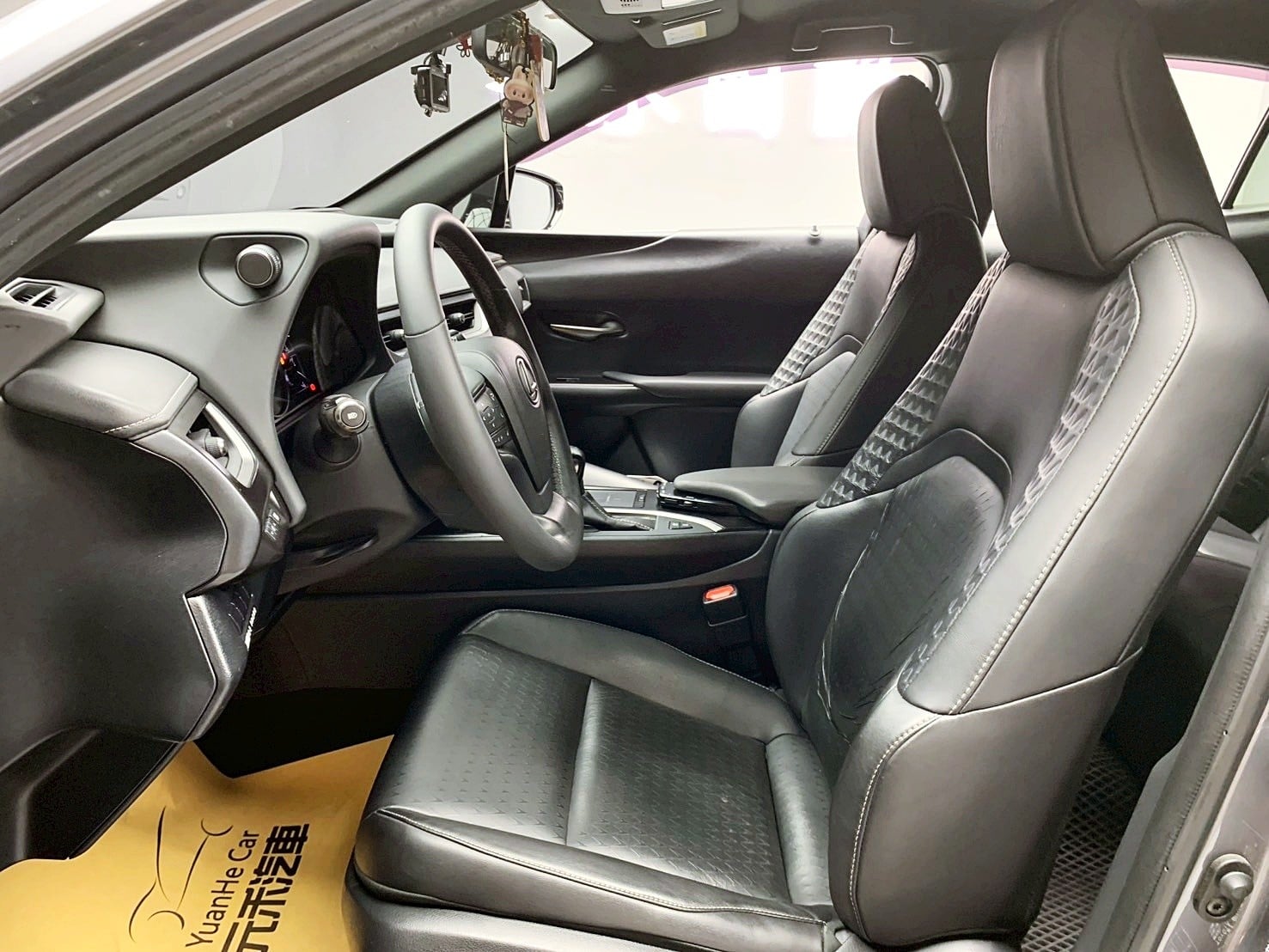 全台到府賞車 2019/20 Lexus UX250h 豪華版『小李經理』元禾國際車業/中古車/促銷中  第14張相片