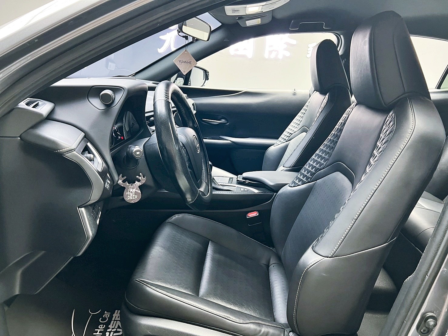 全台到府賞車 2019/20 Lexus UX250h 豪華版『小李經理』元禾國際車業/中古車/促銷中  第14張相片