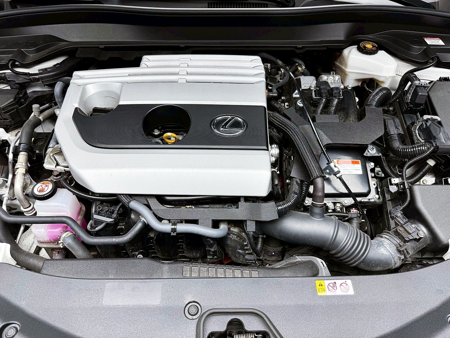 全台到府賞車 2022 Lexus UX250h 豪華版『小李經理』元禾國際車業/中古車/促銷中  第17張相片