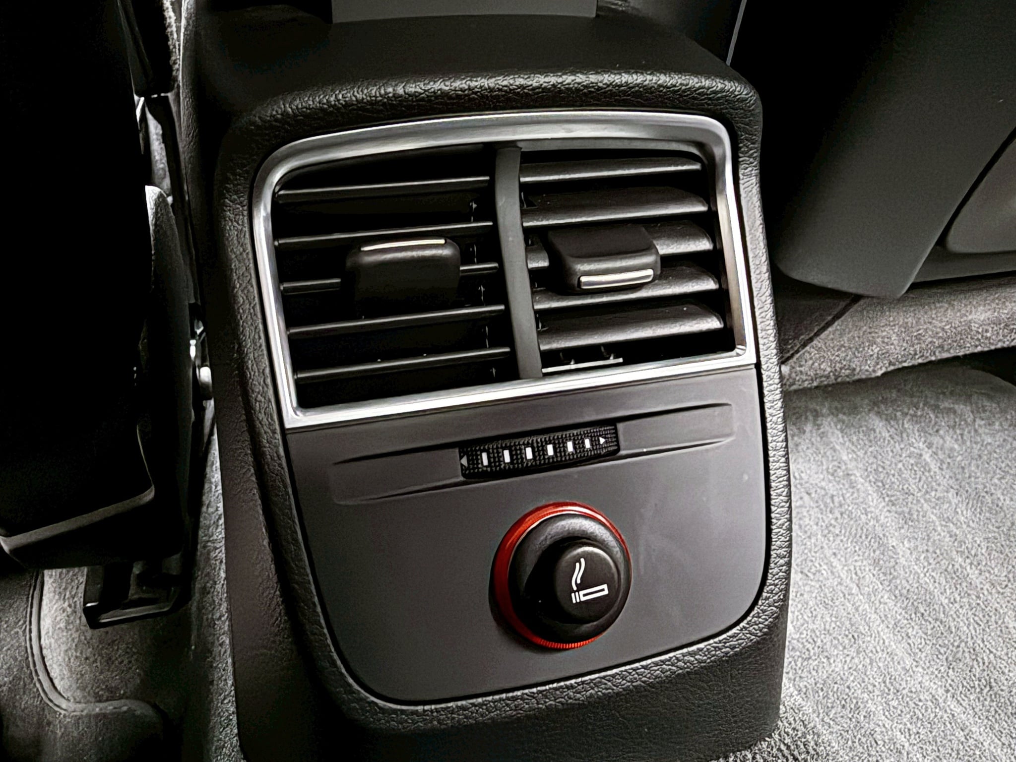 全台到府賞車 2015/16 Audi A3 Sedan 30TFSI『小李經理』元禾國際車業/中古車/促銷中  第14張相片