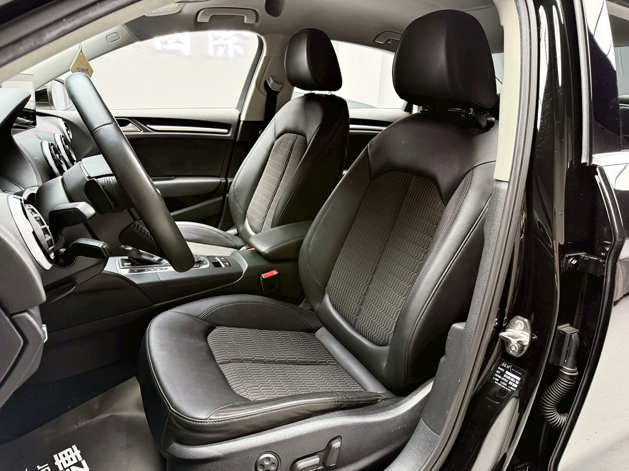 全台到府賞車 2015/16 Audi A3 Sedan 30TFSI『小李經理』元禾國際車業/中古車/促銷中  第15張相片