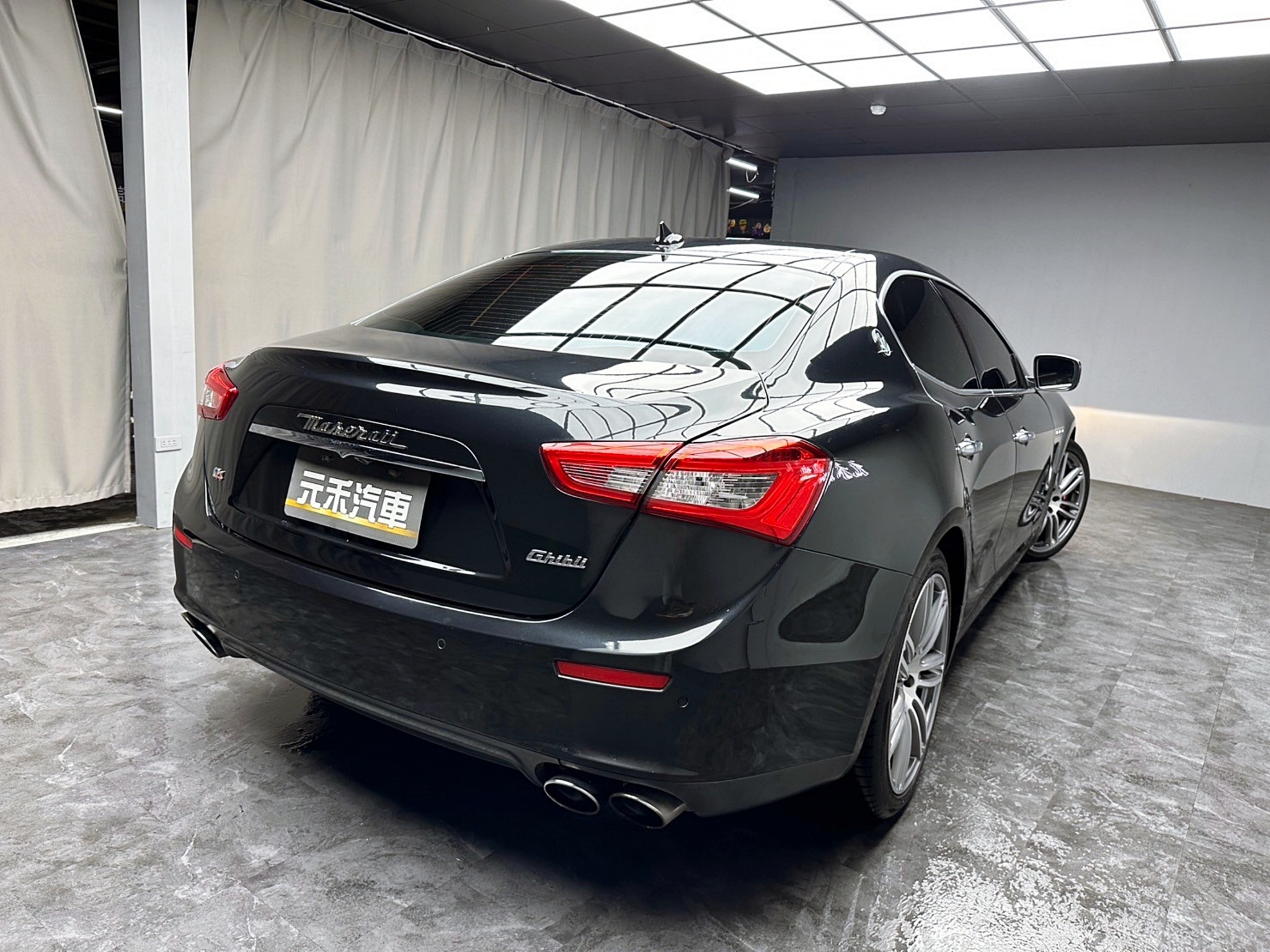 全台到府賞車 2014 Maserati Ghibli SQ4『小李經理』元禾國際車業/中古車/促銷中  第20張相片