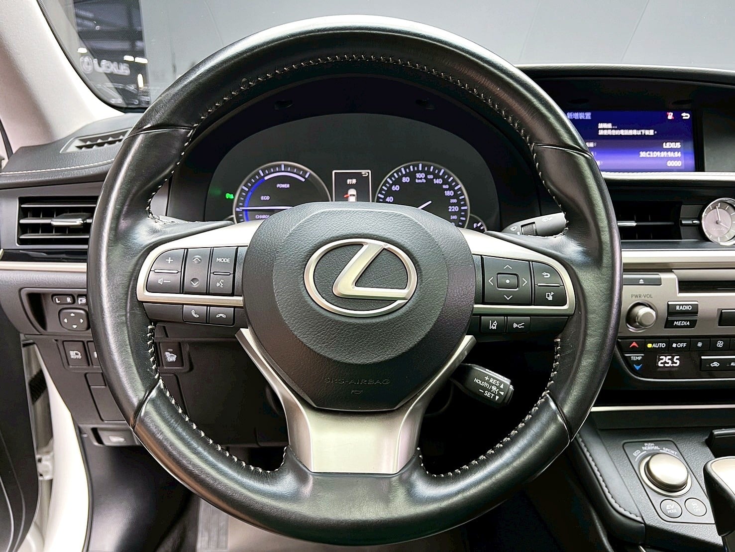 全台到府賞車 2017/18 Lexus ES300h 豪華版『小李經理』元禾國際車業/中古車/促銷中  第6張相片