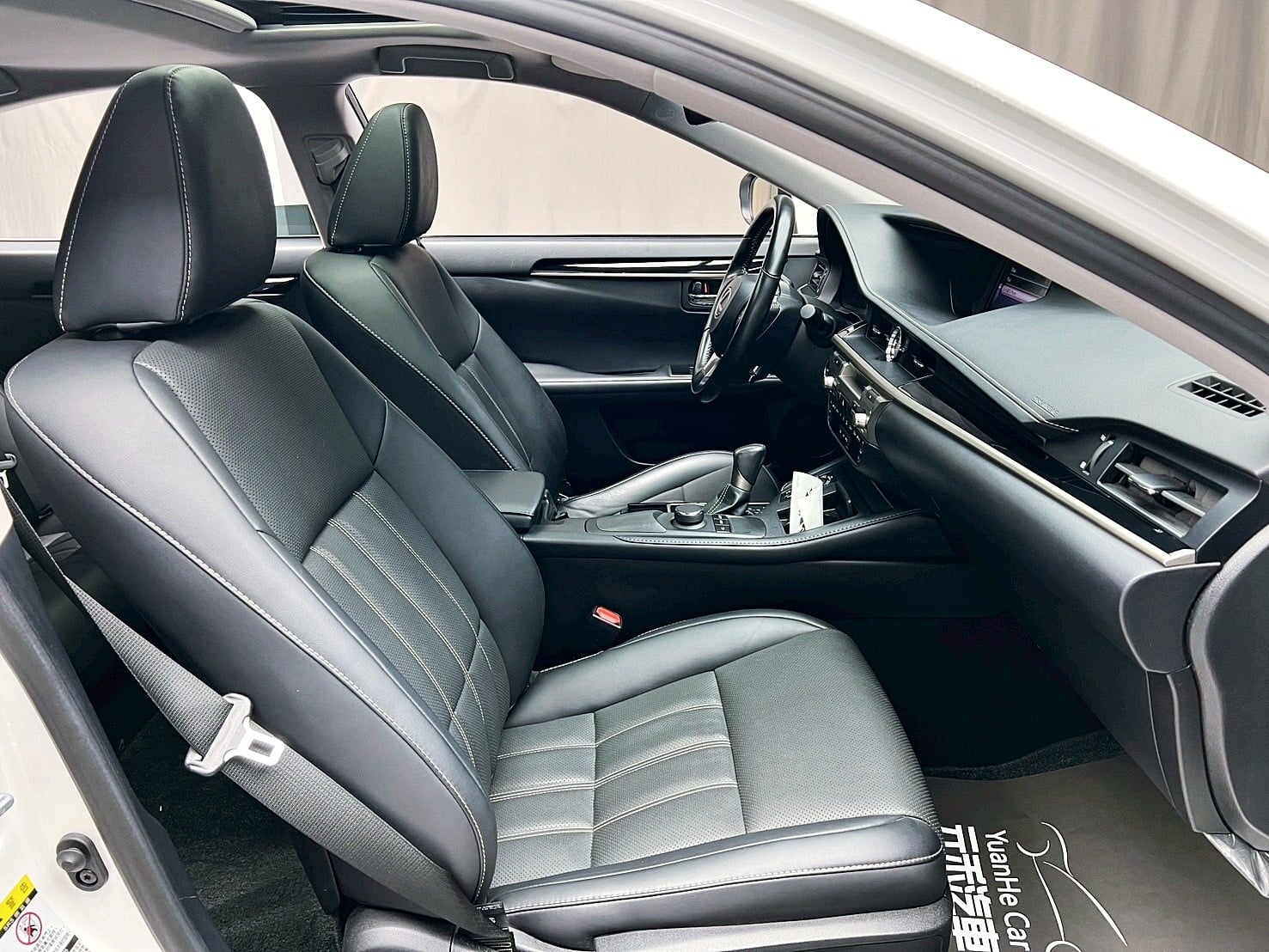 全台到府賞車 2017/18 Lexus ES300h 豪華版『小李經理』元禾國際車業/中古車/促銷中  第10張相片
