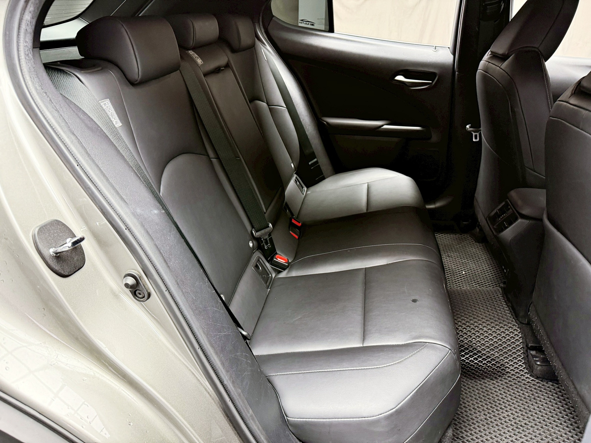 全台到府賞車 2022 Lexus UX200 菁英Plus版『小李經理』元禾國際車業/中古車/促銷中  第9張相片