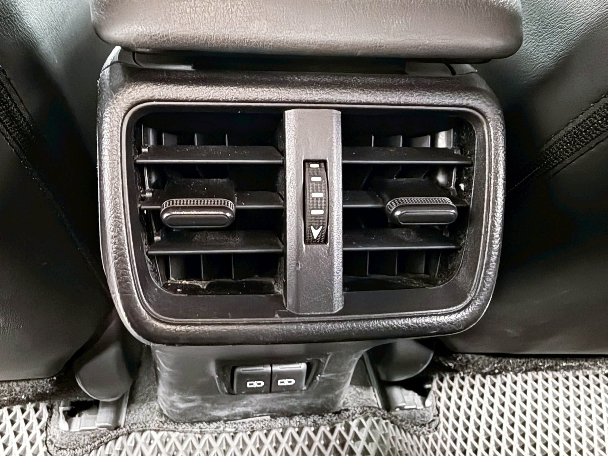 全台到府賞車 2022 Lexus UX200 菁英Plus版『小李經理』元禾國際車業/中古車/促銷中  第10張相片